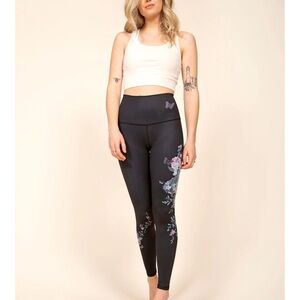 Rose Buddha Reversible Leggings English Garden size 6